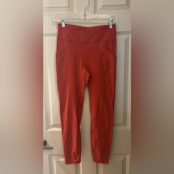 Lululemon Time To Sweat 7/8 Tight 25" Legging in Orange, Size 6 - Picture 1 of 11